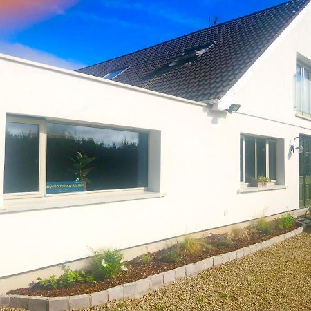 The Welcome Snug Bed and Breakfast Kinsale Esterno foto