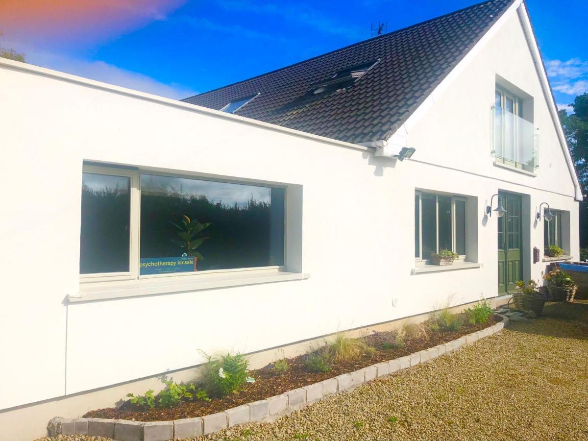 The Welcome Snug Bed and Breakfast Kinsale Esterno foto